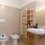 Apartment Borgospesso I *
